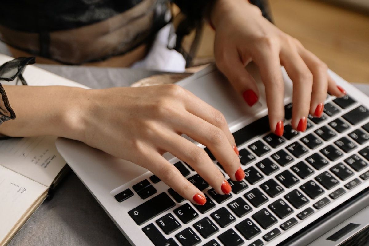 Side Hustles for Typing: Start Making Money Today