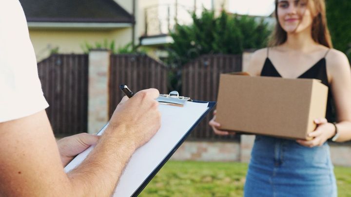 Side Hustles for Package Handlers